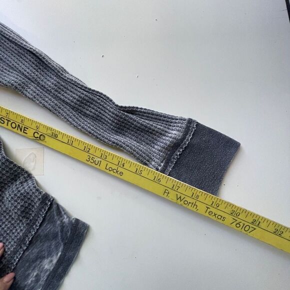 Natural Reflections Blue Rustic Long Sleeve Pullover, Large - Picture 6 of 11